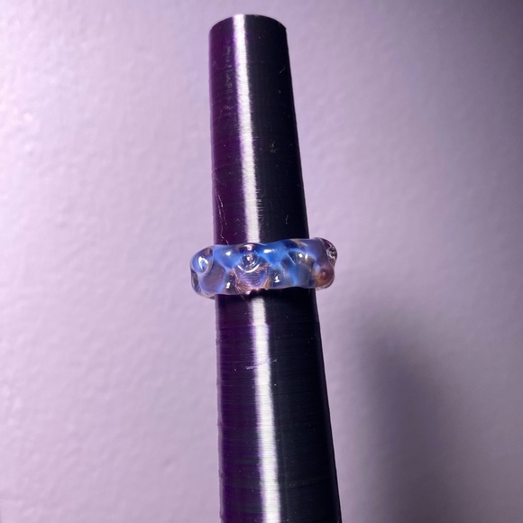 “CORAL MIRAGE” UNIQUE IMPORTED ARTISAN GLASS RING - Picture 10 of 12